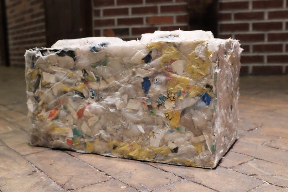 recycled-plastic-bricks-byfusion-replast-ocean-trash-2-0